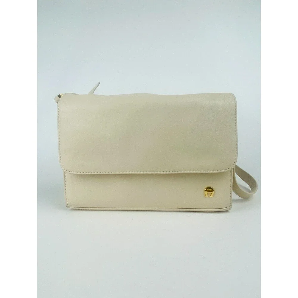 Vintage Etienne Aigner Ivory Leather Crossbody Shoulder Flap Bag Gold Hardware
